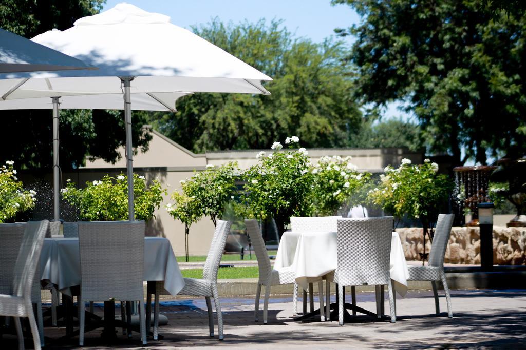 Вилла Surval Boutique Olive Estate Оудсхорн Экстерьер фото
