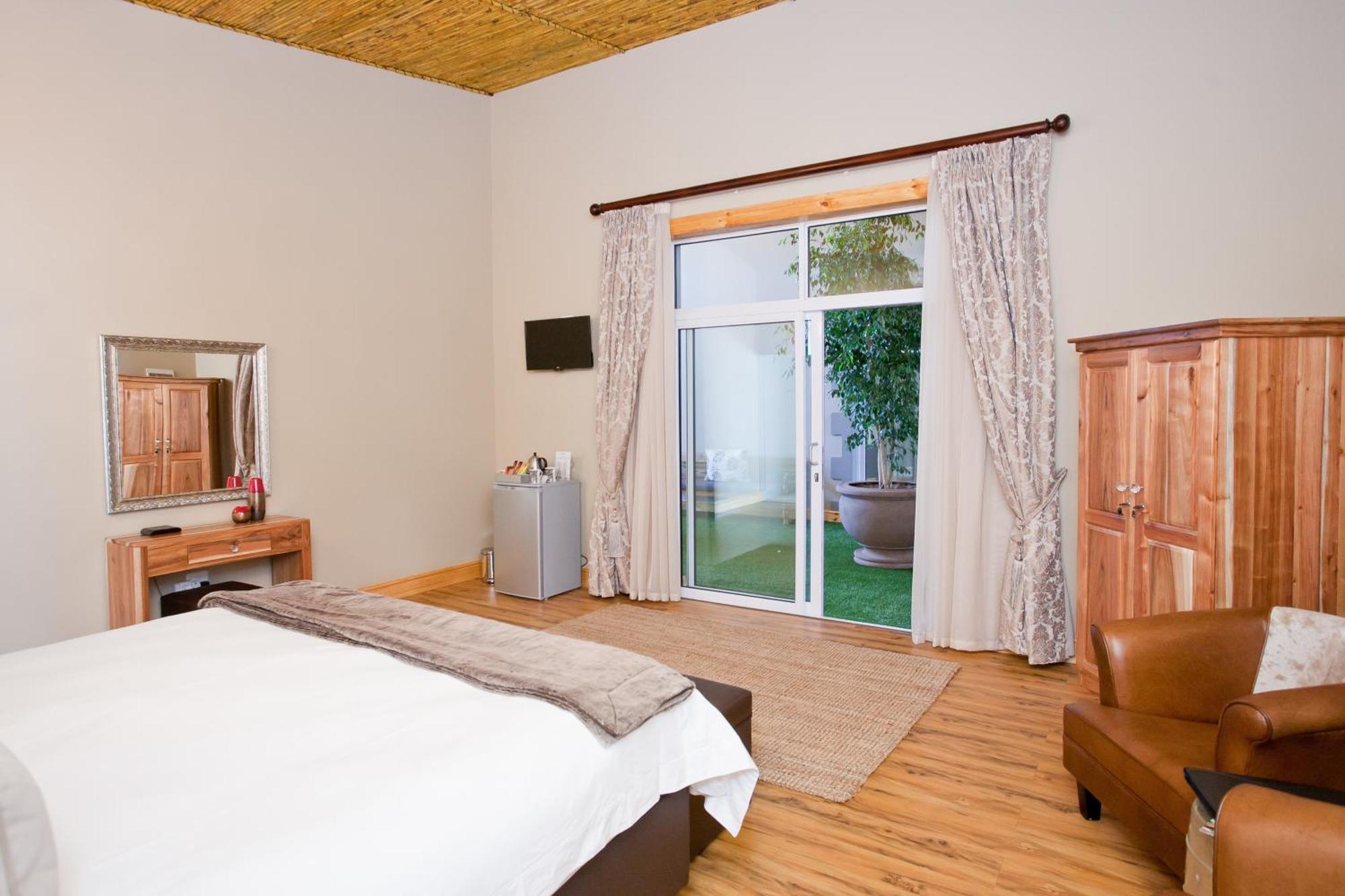 Вилла Surval Boutique Olive Estate Оудсхорн Номер фото